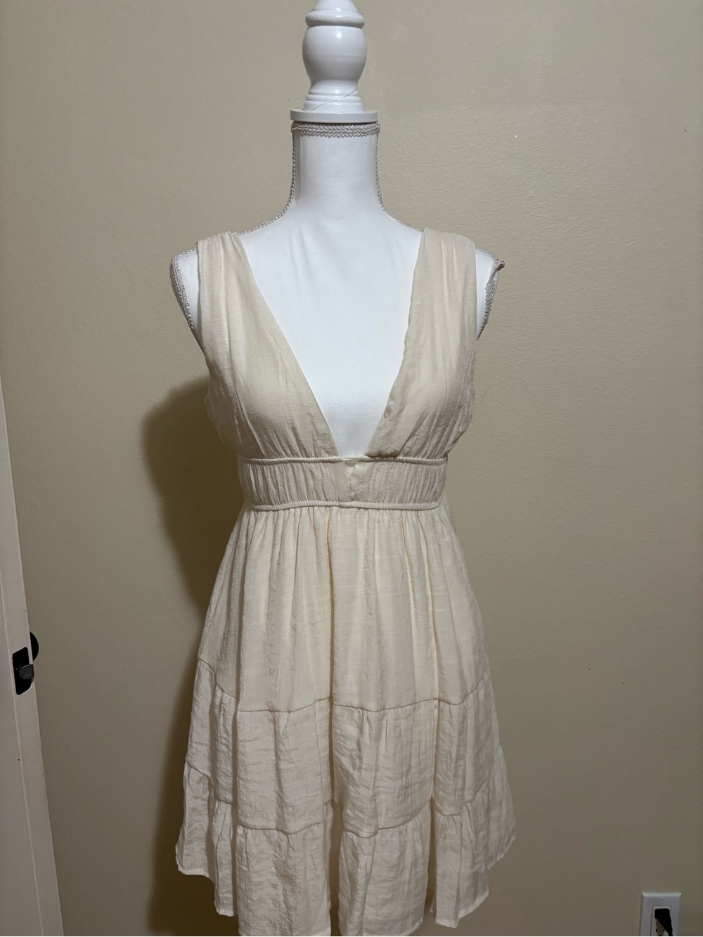 Derek Heart Cream V-Neck Tiered Mini Dress